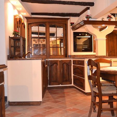 Cuor Di Borgo Apartment Apricale Bagian luar foto