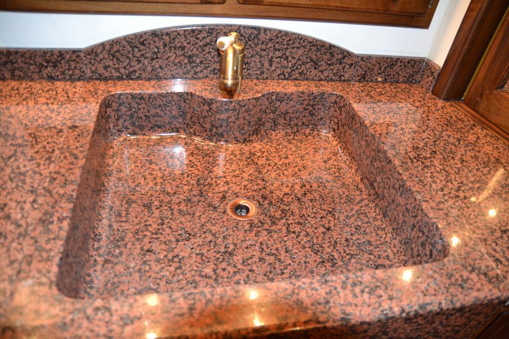 Cuor Di Borgo Apartment Apricale Bagian luar foto